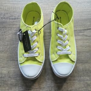 Neon street wear shoes size 9